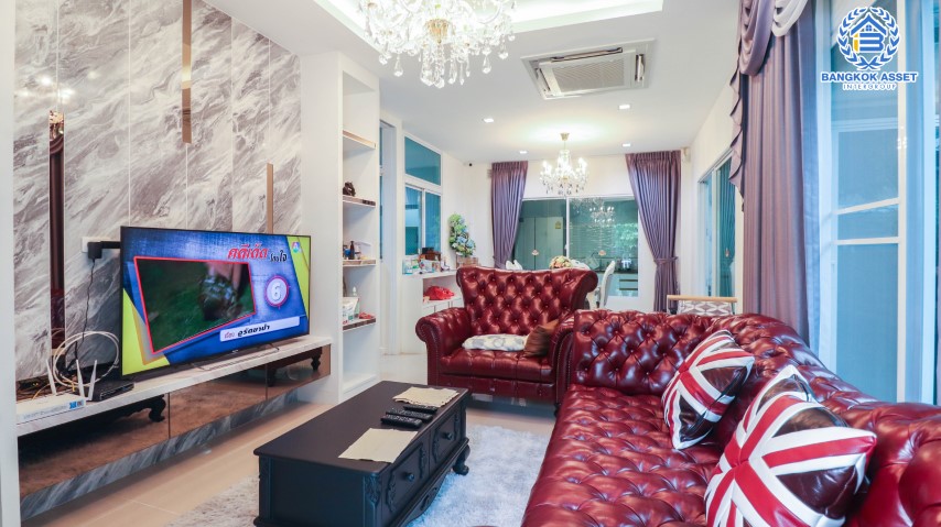 *****บ้านเดี่ยวมือสองนนทบุรี ม.คาซ่าพรีเมี่ยม ราชพฤกษ์-พระราม5 แบรนด์คุณภาพ Q.House เนื้อที่ 55.70 ตร.ว. บ้านสวยพร้อมเข้าอยู่ ต่อเติมห้องเอนกประสงค์พร้อมใช้งาน ฟังก์ชัน 4 ห้องนอน 3 ห้องน้ำ 2 ที่จอดรถ เชื่อมต่อถนนราชพฤกษ์, ถนนรัตนาธิเบศร์, ถนนบางกรวย-ไทรน้อย ใกล้เซ็นทรัลเวสต์เกต จองเลย!